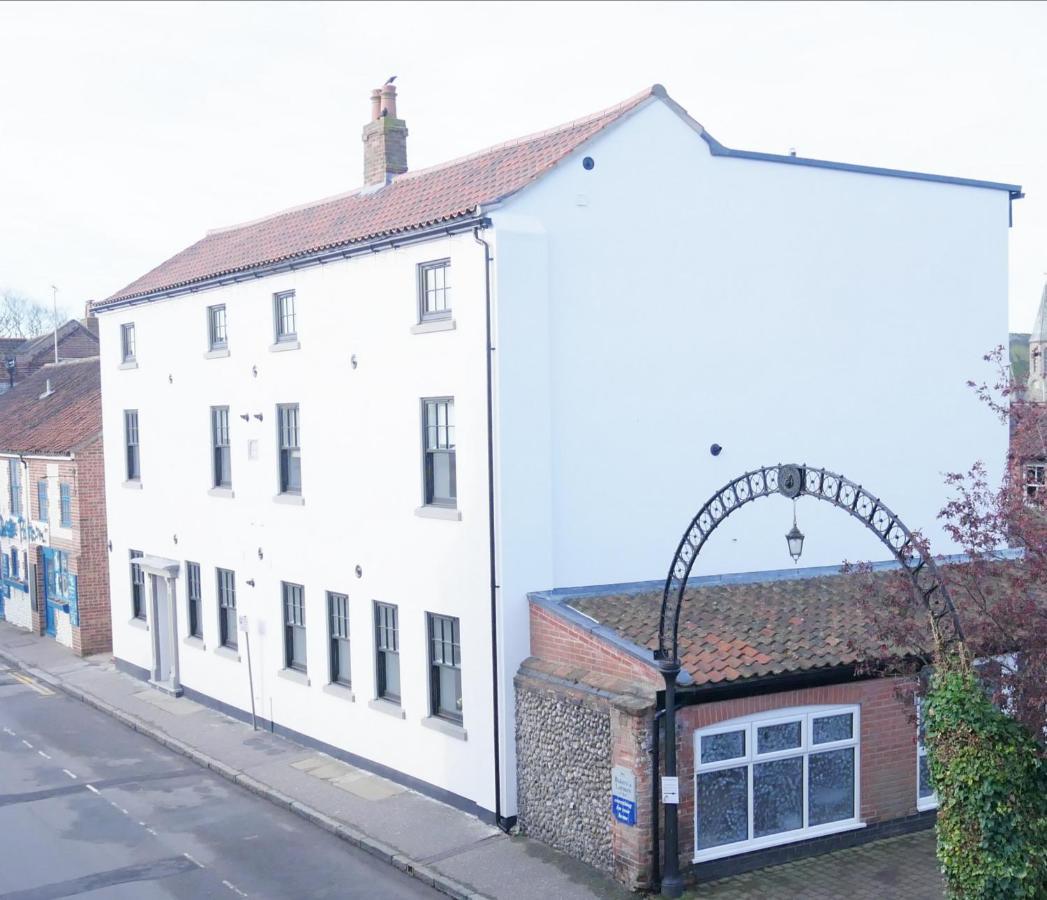 Sunset View, 2 Bedrooms In The Heart Of Holt With Parking المظهر الخارجي الصورة